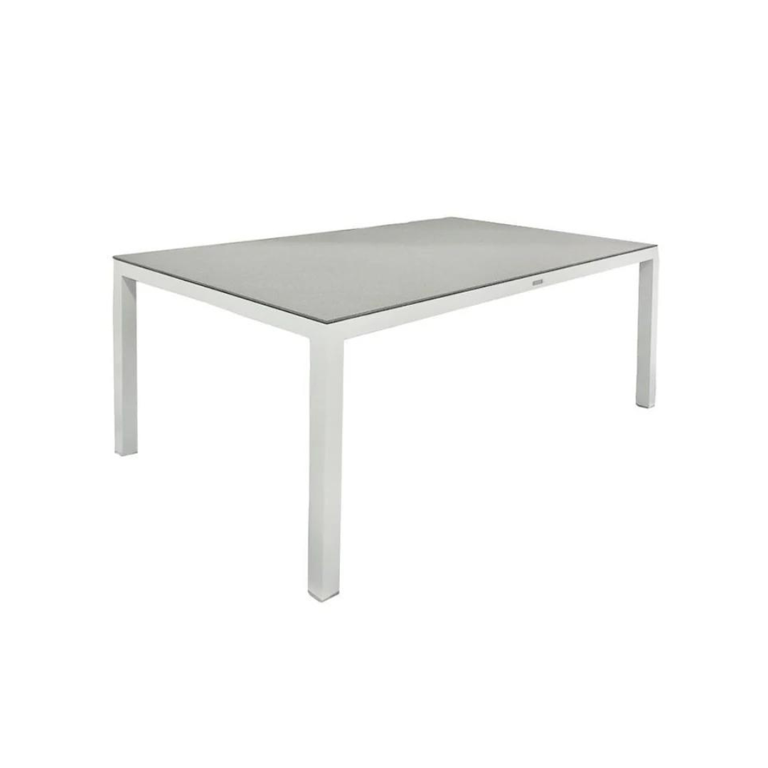 Uno Dining Table